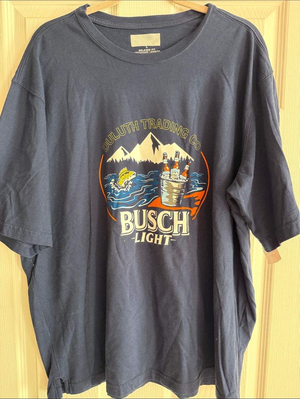 Duluth Trading Co Navy Busch Light Graphic Tee L NEW sku 75